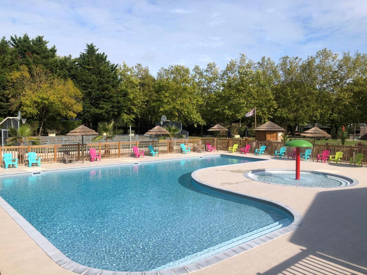 Camping Les Maraises Saint-Martin-de-Ré Eksteriør billede