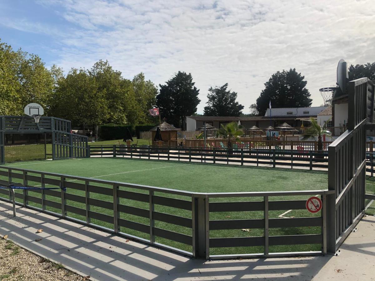 Camping Les Maraises Saint-Martin-de-Ré Eksteriør billede