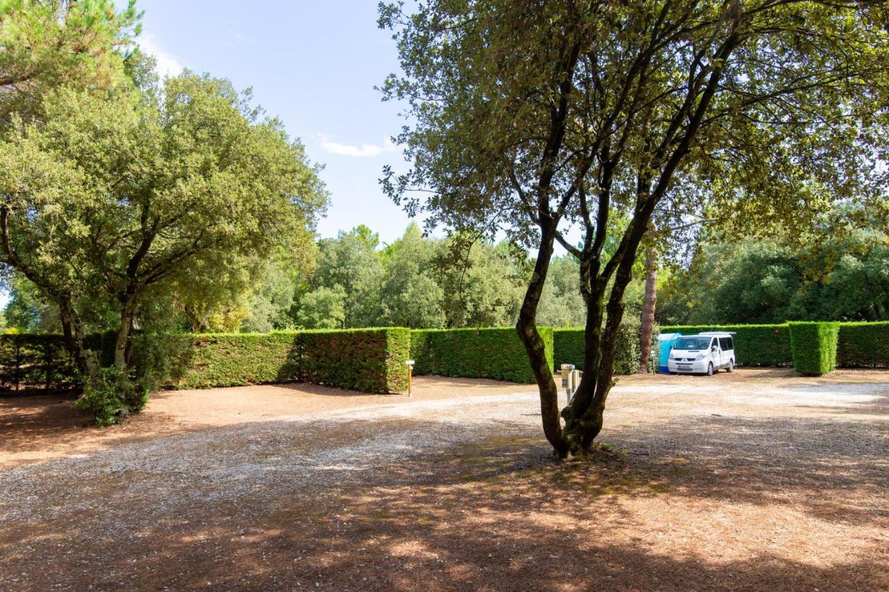 Camping Les Maraises Saint-Martin-de-Ré Eksteriør billede